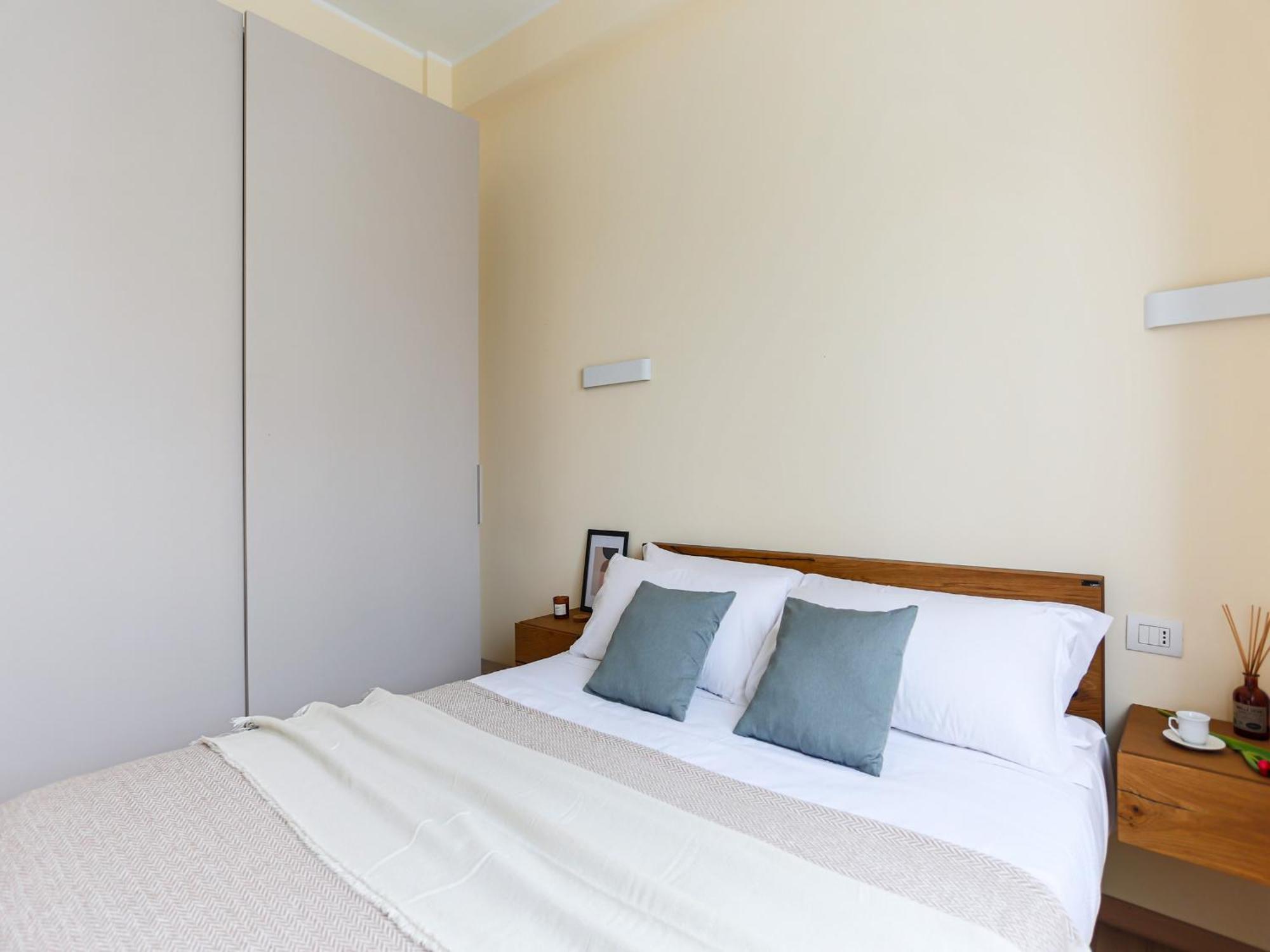 The Best Rent - Bright One-Bedroom Apartment In Corso Vittorio Emanuele II ミラノ エクステリア 写真